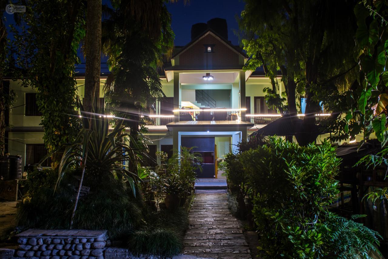 Yeti Guest House ポカラ エクステリア 写真